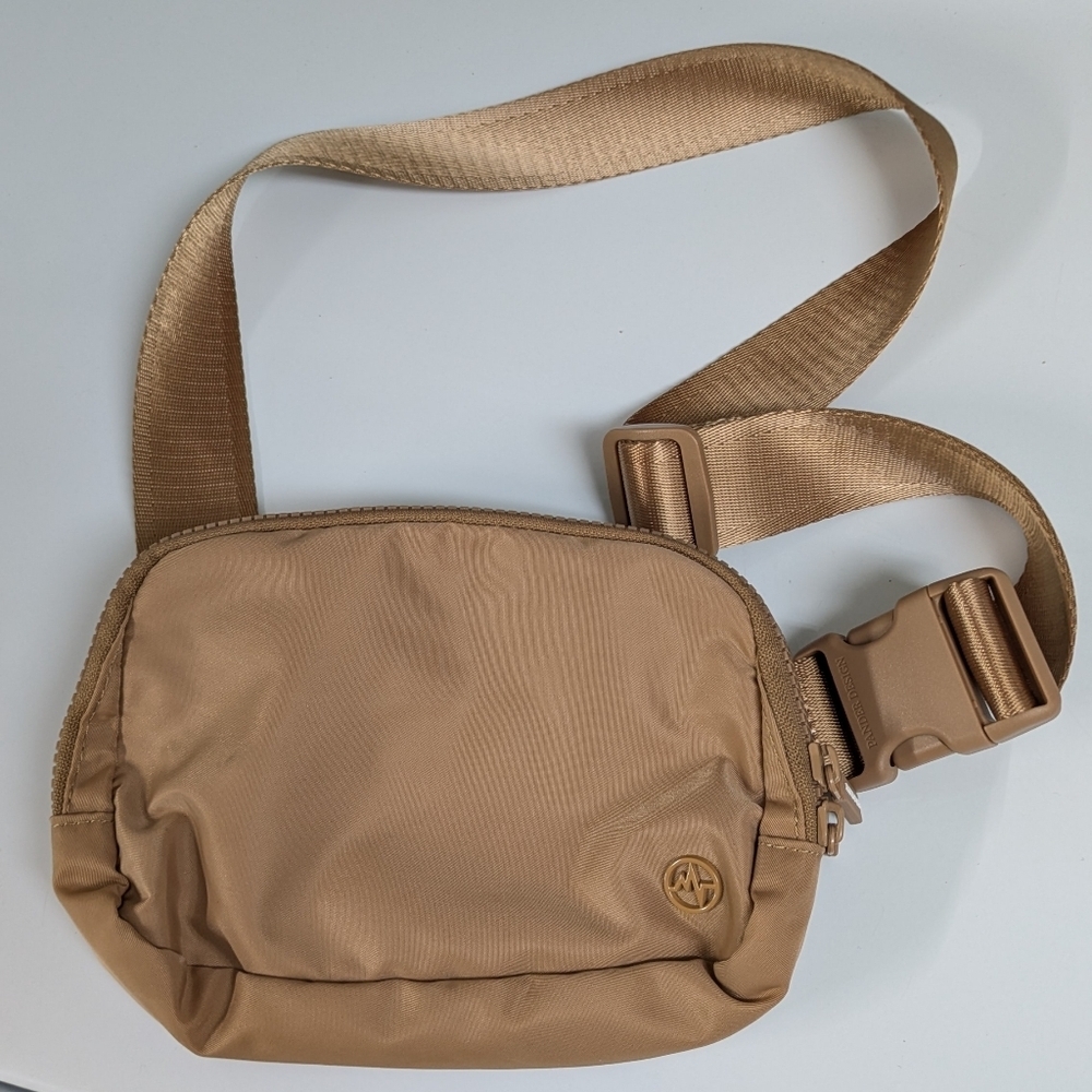 Pander Tan Everywhere Belt Bag Fanny Pack - Picture 5 of 7